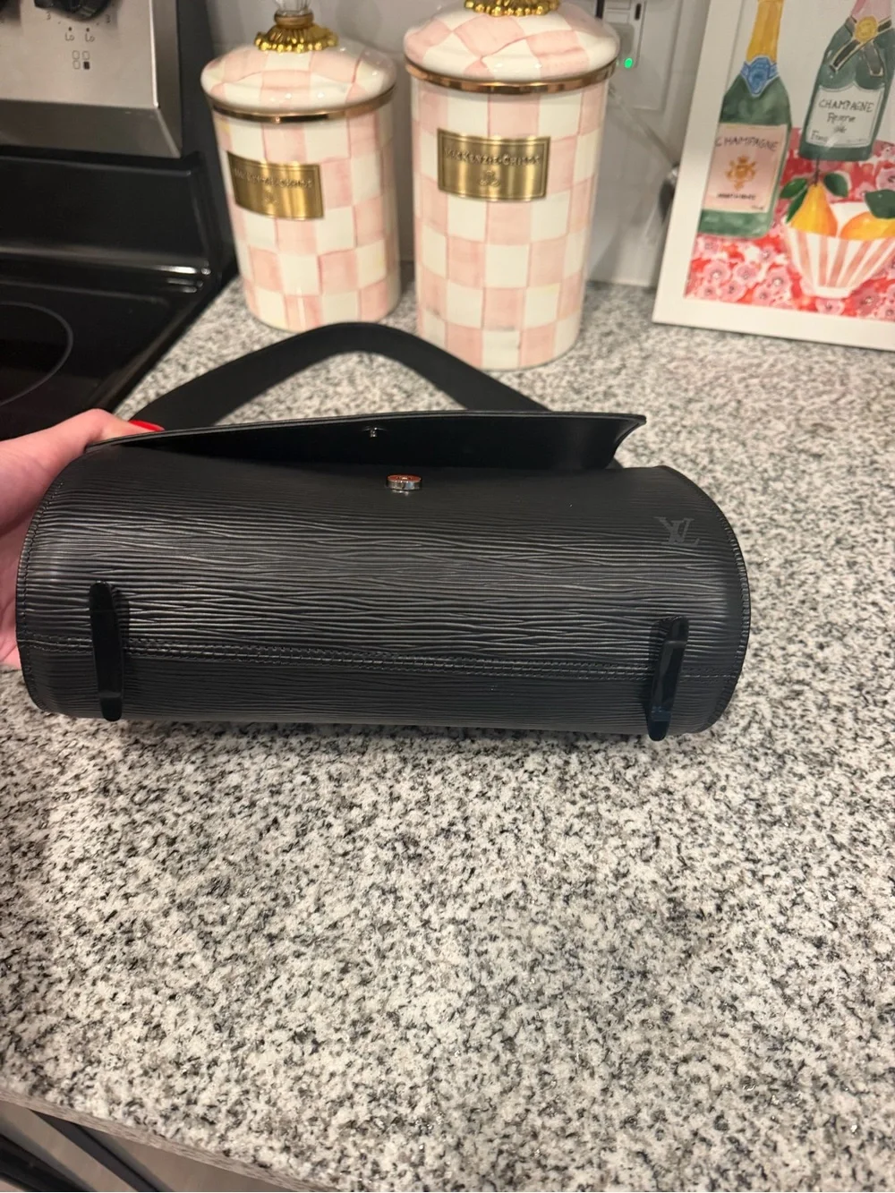 Louis Vuitton lv subtle corner